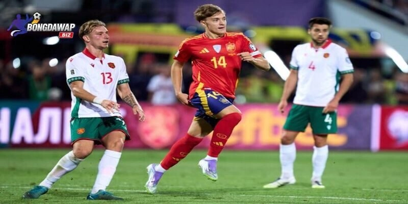 Tân binh người Tây Ban Nha ăn mừng bàn thắng trong trận đấu - chứng minh giá trị của một “hiện tượng Jesus Rodriguez” đích thực.